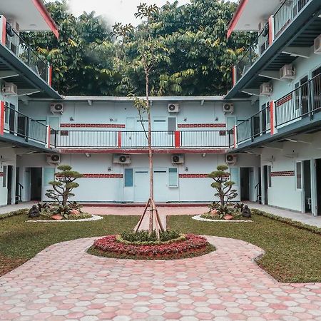 Oyo 488 Tekno Residence South Tangerang Exterior foto