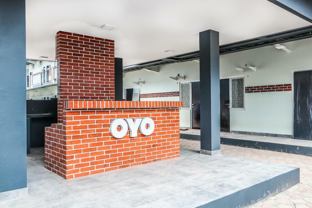 Oyo 488 Tekno Residence South Tangerang Exterior foto